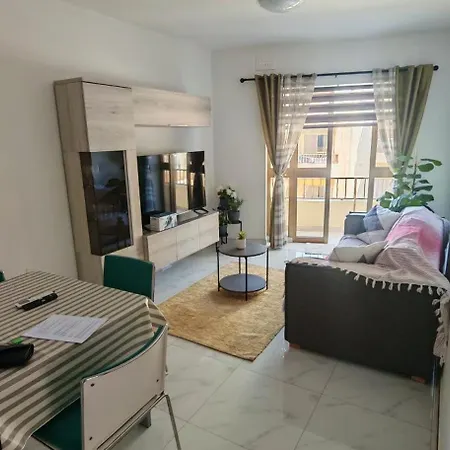 Sea View Three Bedroom Apartment Is-Sellum